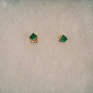 Emerald earrings